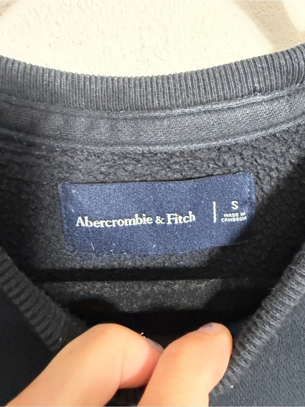 Abercrombie & Fitch Logo Men's Black Crewneck Sweatshirt